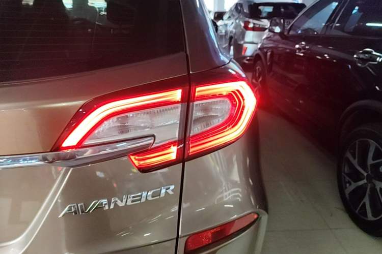 Used Honda Avancier 2017 240TURBO Two-Wheel Drive Comfort Version Right Rear Taillight