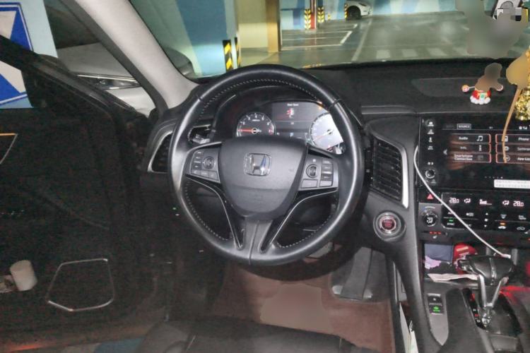 Used Honda Avancier 2017 240TURBO Two-Wheel Drive Premium Edition Steering Wheel