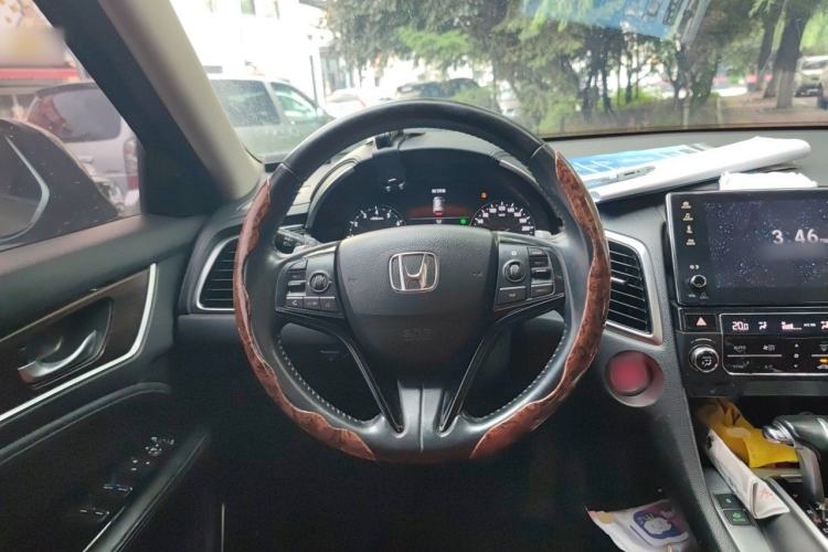 Used Honda Avancier 2017 240TURBO Two-Wheel Drive Premium Edition Steering Wheel