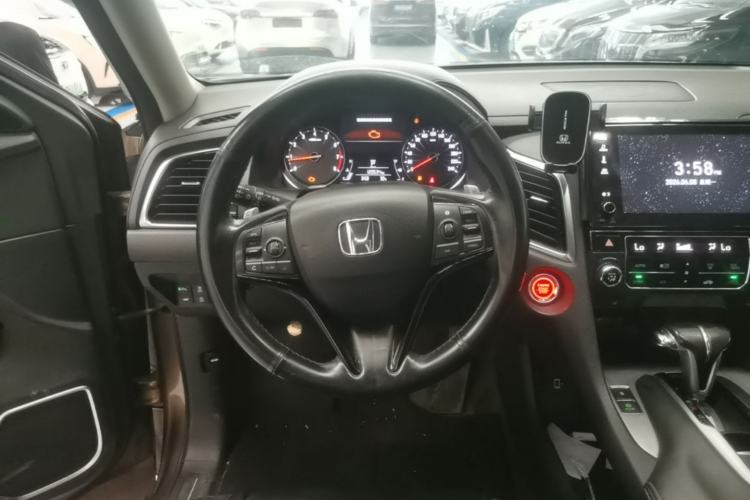 Used Honda Avancier 2017 240TURBO Two-Wheel Drive Premium Edition Steering Wheel