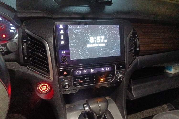 Used Honda Avancier 2017 240TURBO Two-Wheel Drive Luxury Edition Audio And AC Panel