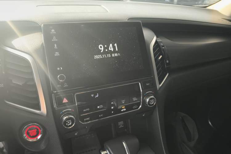 Used Honda Avancier 2017 240TURBO Two-Wheel Drive Premium Edition Audio And AC Panel