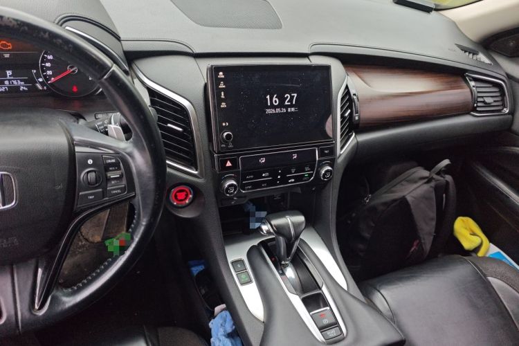 Used Honda Avancier 2017 240TURBO Two-Wheel Drive Luxury Edition Audio And AC Panel
