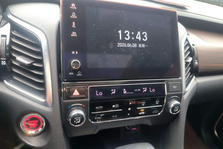 Used Honda Avancier 2017 240TURBO Two-Wheel Drive Comfort Version Audio And AC Panel