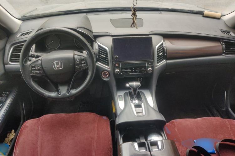Used Honda Avancier 2017 240TURBO Two-Wheel Drive Luxury Edition Center Console