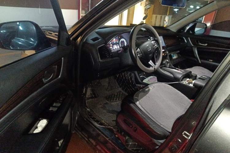 Used Honda Avancier 2017 240TURBO Two-Wheel Drive Luxury Edition Driver Seat