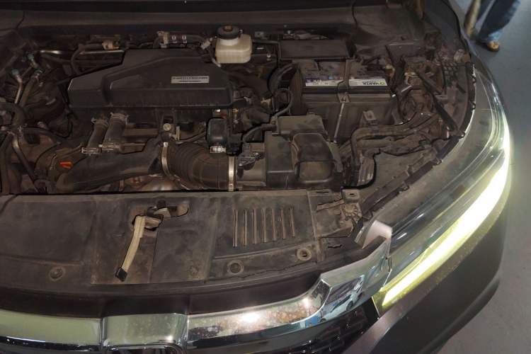 Used Honda Avancier 2017 240TURBO Two-Wheel Drive Luxury Edition Engine Bay Left