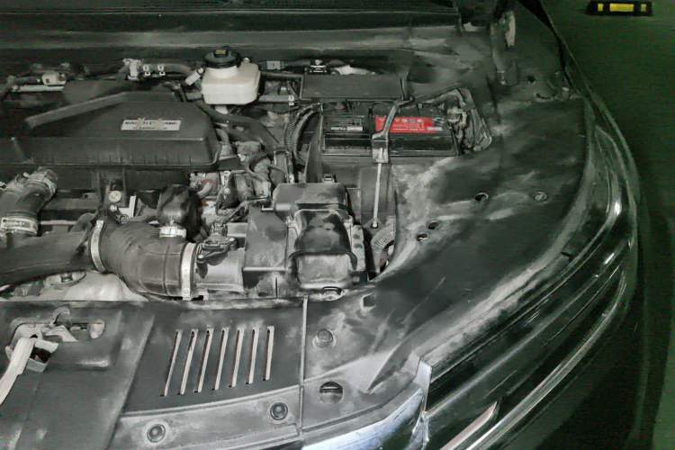 Used Honda Avancier 2017 240TURBO Two-Wheel Drive Premium Edition Engine Bay Left