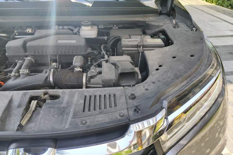 Used Honda Avancier 2017 240TURBO Two-Wheel Drive Comfort Version Engine Bay Left