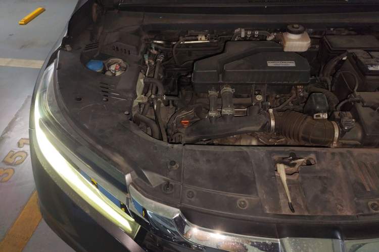 Used Honda Avancier 2017 240TURBO Two-Wheel Drive Luxury Edition Engine Bay Right