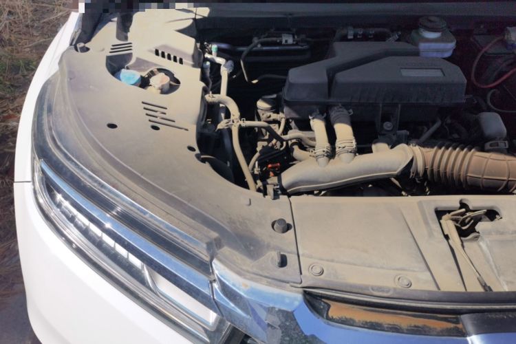Used Honda Avancier 2017 240TURBO Two-Wheel Drive Premium Edition Engine Bay Right