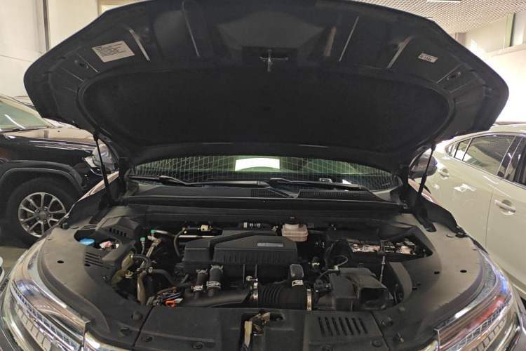 Used Honda Avancier 2017 240TURBO Two-Wheel Drive Premium Edition Engine Bay