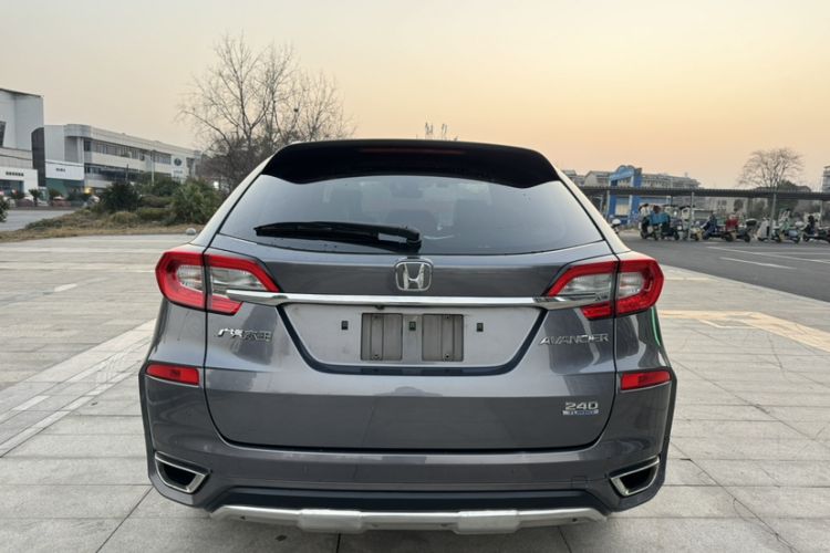 Used Honda Avancier 2017 240TURBO Two-Wheel Drive Premium Edition Exterior 5