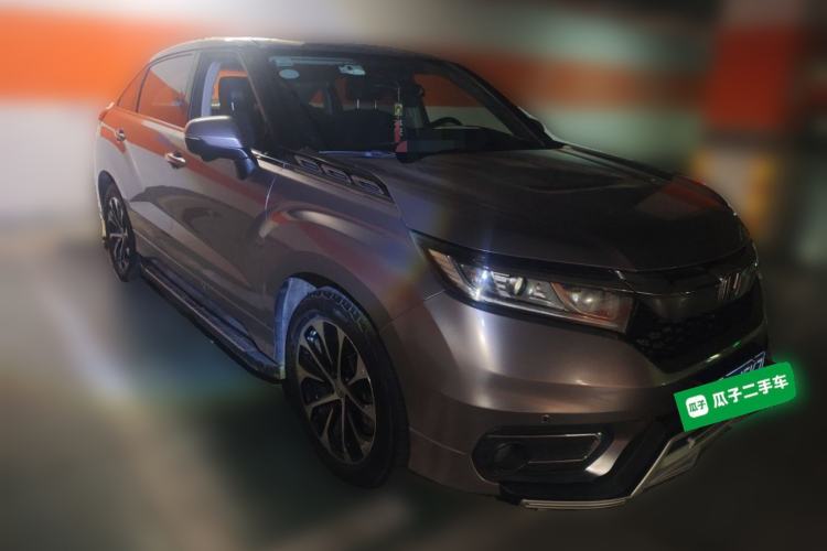 Used Honda Avancier 2017 240TURBO Two-Wheel Drive Luxury Edition Front Right 45 Deg