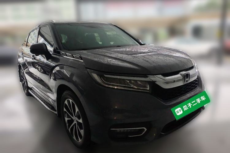 Used Honda Avancier 2017 240TURBO Two-Wheel Drive Premium Edition Front Right 45 Deg