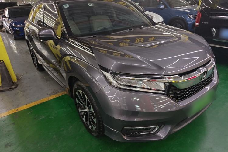 Used Honda Avancier 2017 240TURBO Two-Wheel Drive Premium Edition Front Right 45 Deg