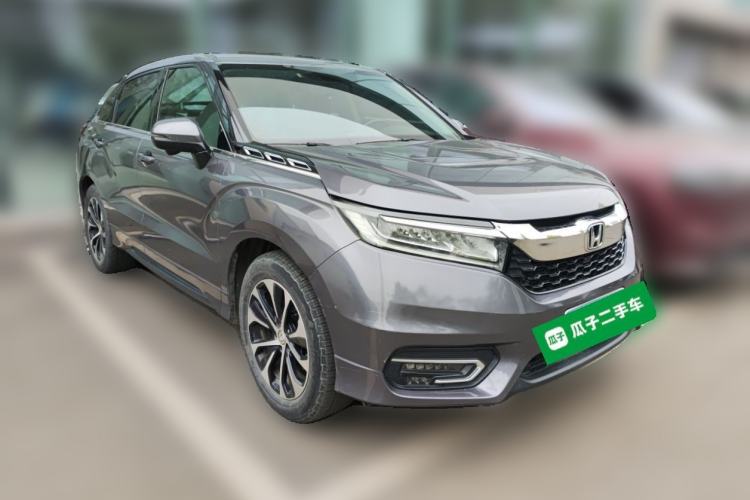 Used Honda Avancier 2017 240TURBO Two-Wheel Drive Premium Edition Front Right 45 Deg