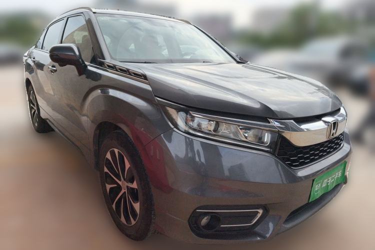 Used Honda Avancier 2017 240TURBO Two-Wheel Drive Luxury Edition Front Right 45 Deg