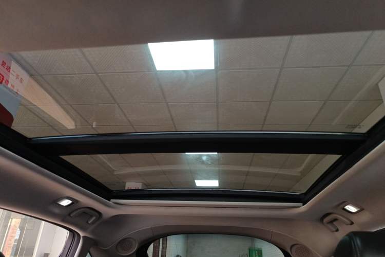 Used Honda Avancier 2017 240TURBO Two-Wheel Drive Premium Edition Headliner