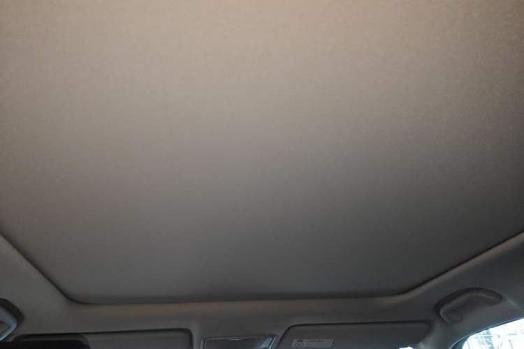 Used Honda Avancier 2017 240TURBO Two-Wheel Drive Luxury Edition Headliner