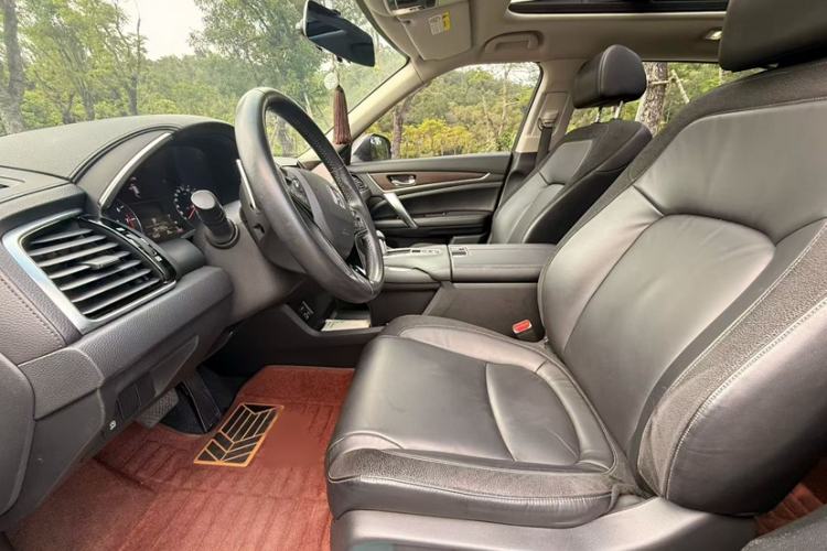 Used Honda Avancier 2017 240TURBO Two-Wheel Drive Comfort Version Interior 4