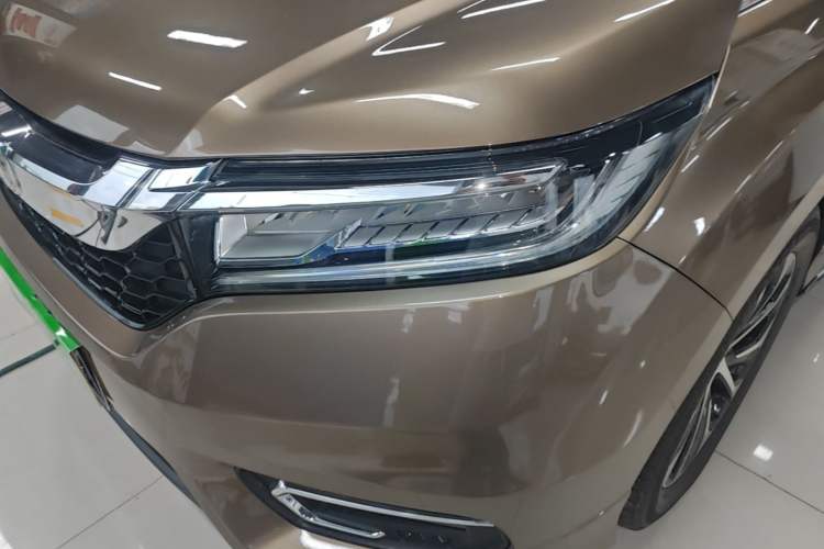 Used Honda Avancier 2017 240TURBO Two-Wheel Drive Premium Edition Left Front Headlight