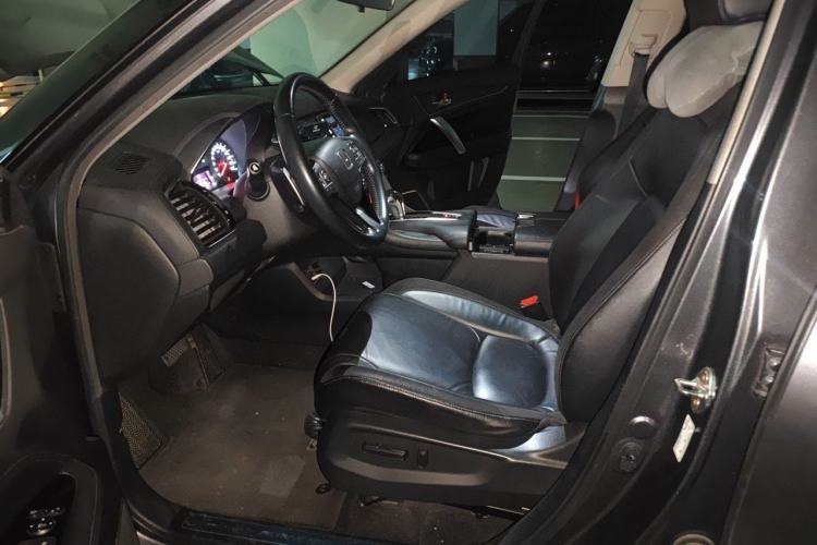 Used Honda Avancier 2017 240TURBO Two-Wheel Drive Luxury Edition Left Front Seat