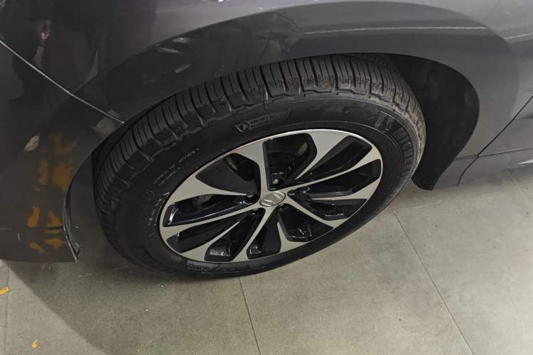 Used Honda Avancier 2017 240TURBO Two-Wheel Drive Premium Edition Left Front Wheel Hub