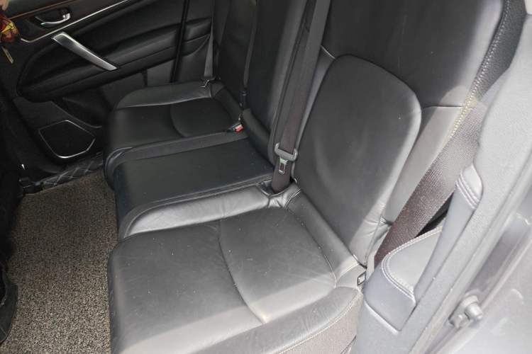 Used Honda Avancier 2017 240TURBO Two-Wheel Drive Premium Edition Left Rear Seat
