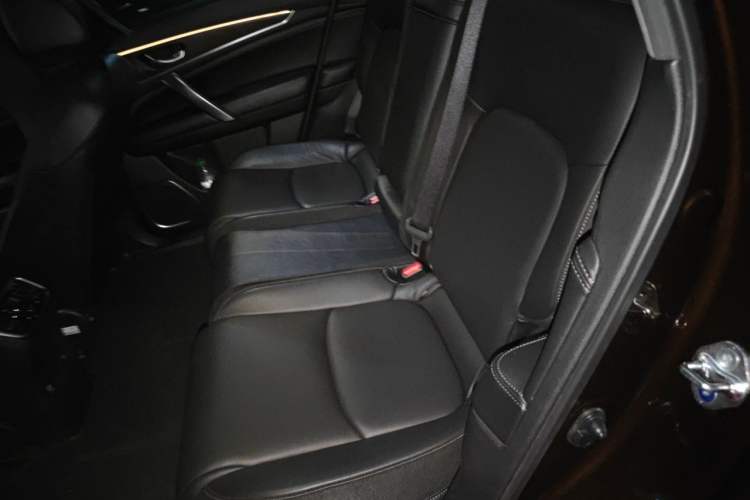 Used Honda Avancier 2017 370TURBO 2WD Luxury Edition Left Rear Seat