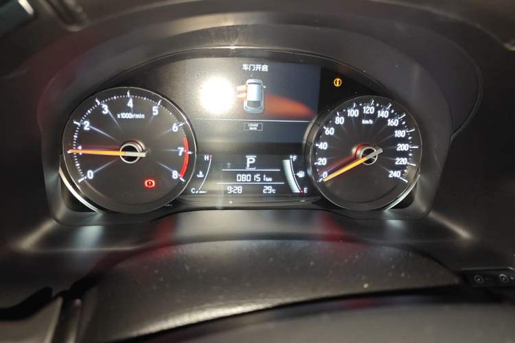 Used Honda Avancier 2017 240TURBO Two-Wheel Drive Luxury Edition Odometer Close Up