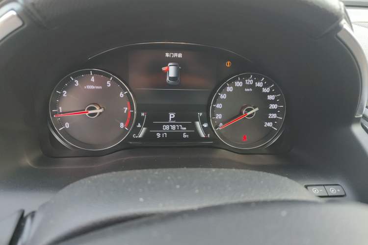 Used Honda Avancier 2017 240TURBO Two-Wheel Drive Luxury Edition Odometer Close Up