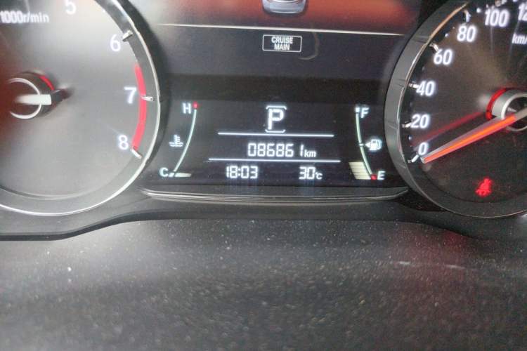 Used Honda Avancier 2017 240TURBO Two-Wheel Drive Luxury Edition Odometer Close Up