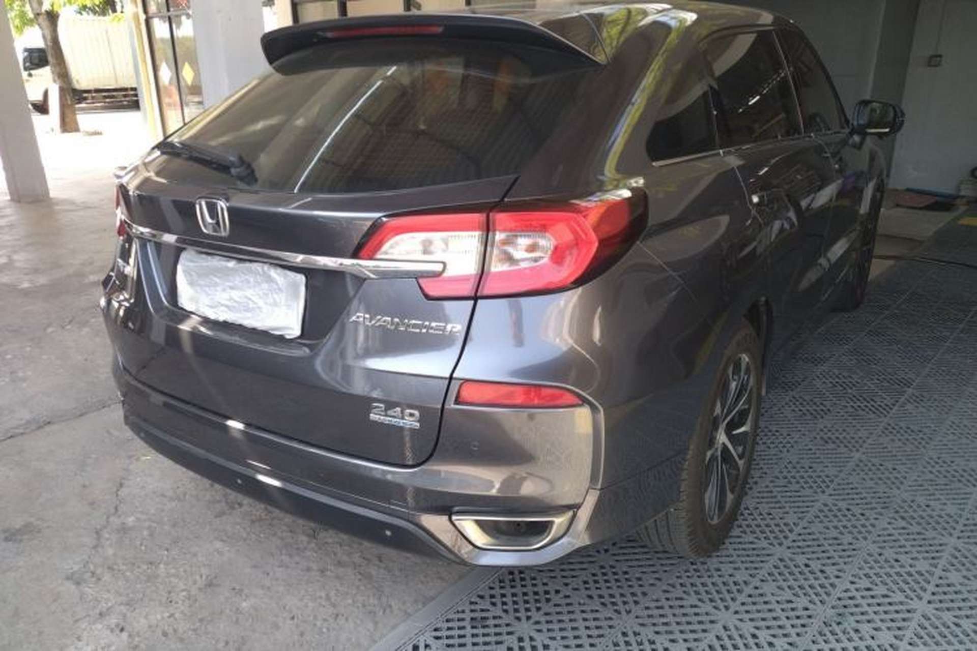 Used Honda Avancier 2017 240TURBO Two-Wheel Drive Premium Edition Rear Right 45 Deg