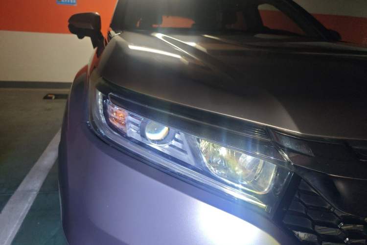 Used Honda Avancier 2017 240TURBO Two-Wheel Drive Luxury Edition Right Front Headlight