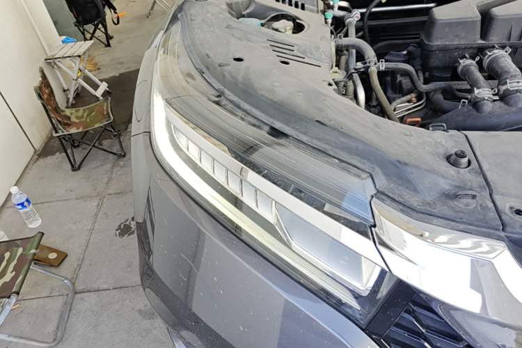 Used Honda Avancier 2017 240TURBO Two-Wheel Drive Premium Edition Right Front Headlight