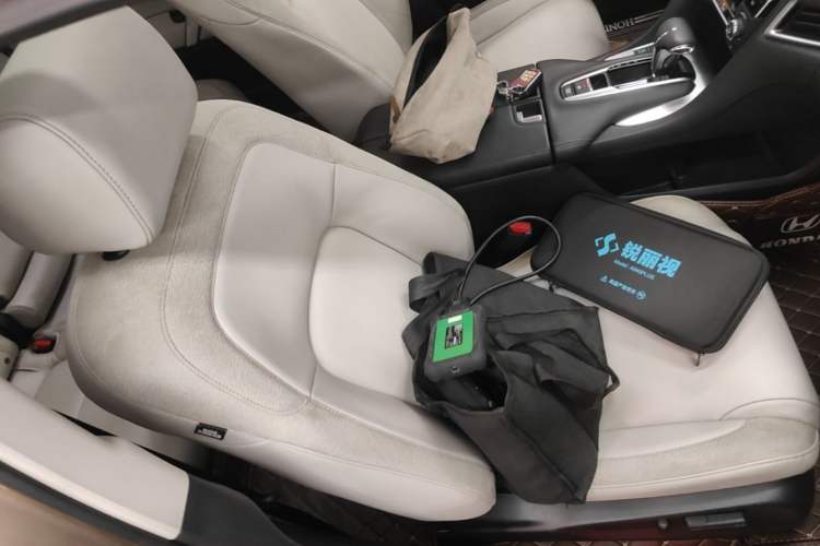 Used Honda Avancier 2017 240TURBO Two-Wheel Drive Luxury Edition Right Front Seat