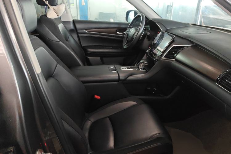 Used Honda Avancier 2017 240TURBO Two-Wheel Drive Luxury Edition Right Front Seat