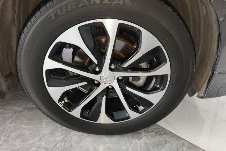 Used Honda Avancier 2017 240TURBO Two-Wheel Drive Premium Edition Right Front Wheel Hub