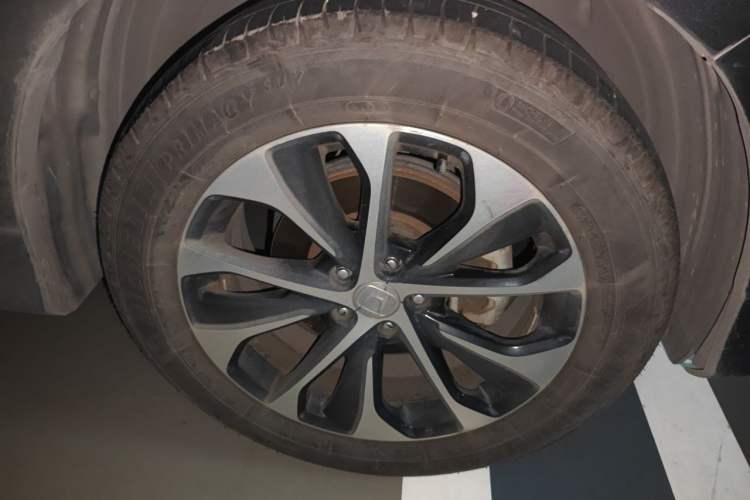 Used Honda Avancier 2017 240TURBO Two-Wheel Drive Luxury Edition Right Front Wheel Hub