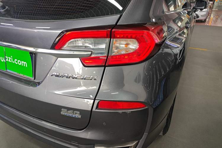 Used Honda Avancier 2017 240TURBO Two-Wheel Drive Premium Edition Right Rear Taillight