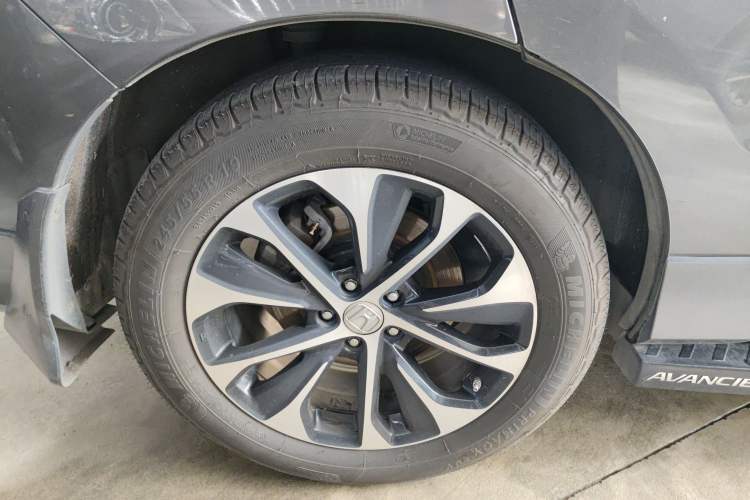 Used Honda Avancier 2017 240TURBO Two-Wheel Drive Premium Edition Right Rear Wheel Hub