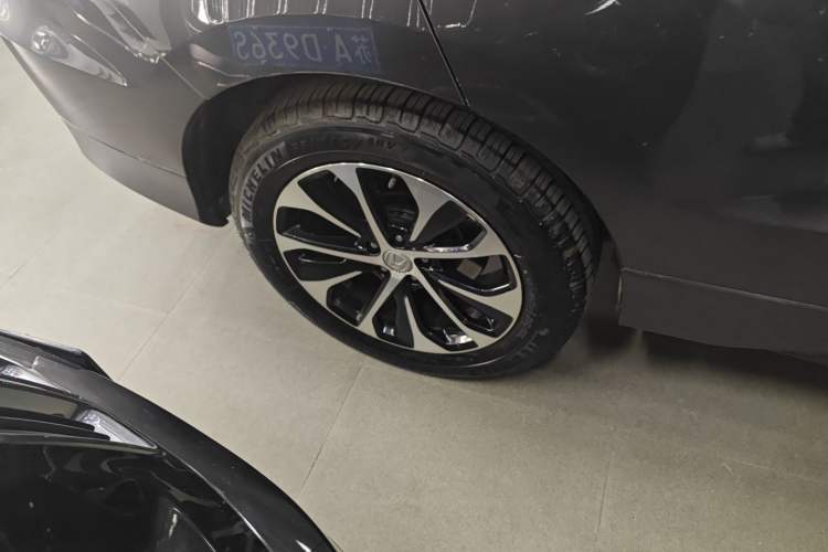 Used Honda Avancier 2017 240TURBO Two-Wheel Drive Premium Edition Right Rear Wheel Hub