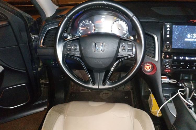 Used Honda Avancier 2017 240TURBO Two-Wheel Drive Premium Edition Steering Wheel
