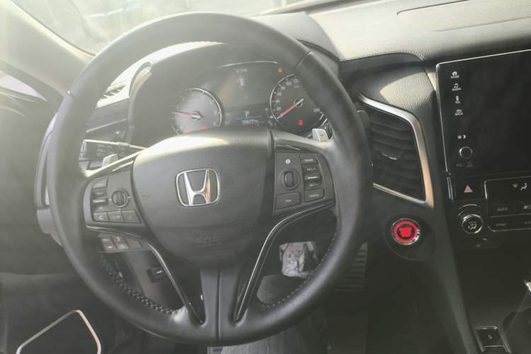 Used Honda Avancier 2017 240TURBO Two-Wheel Drive Premium Edition Steering Wheel