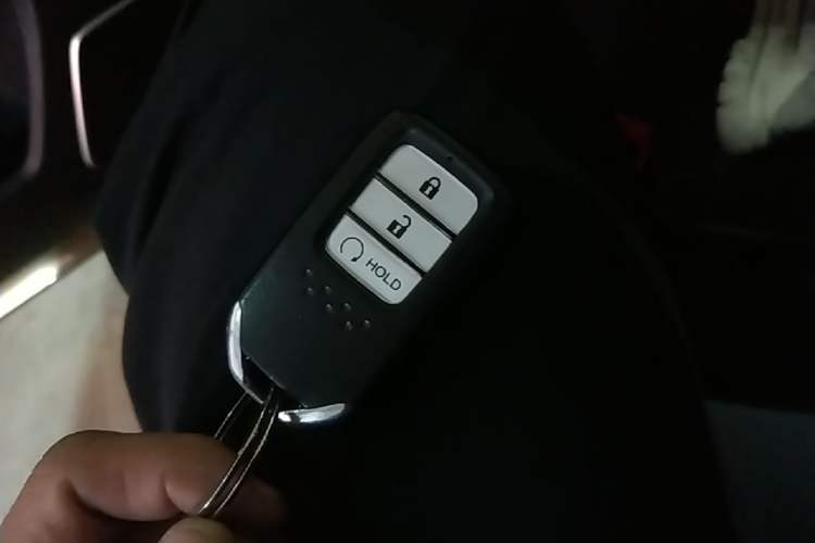Used Honda Avancier 2017 240TURBO Two-Wheel Drive Luxury Edition Vehicle Key