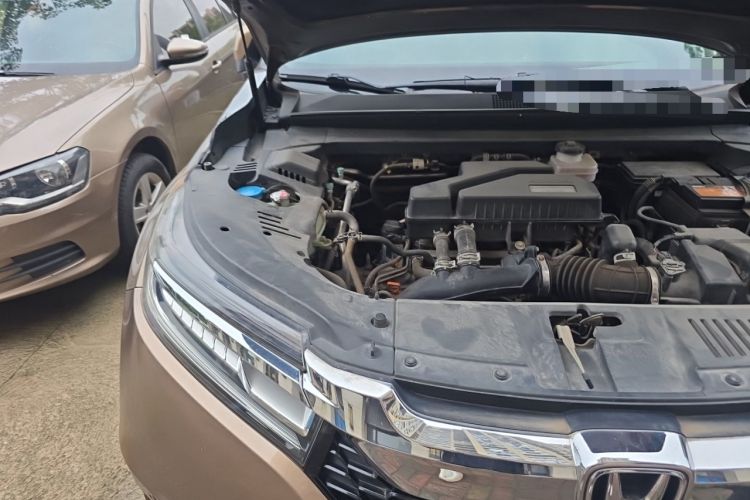 Used Honda Avancier 2017 240TURBO Two-Wheel Drive Premium Edition Engine Bay Right