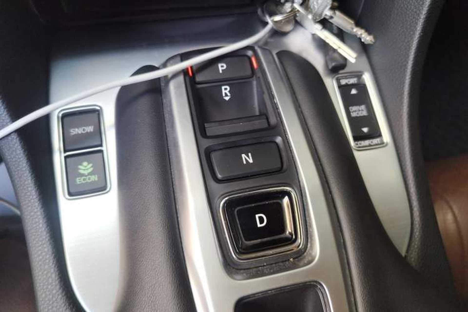 Used Honda Avancier 2017 370TURBO Four-Wheel Drive Supreme Edition Gear Lever