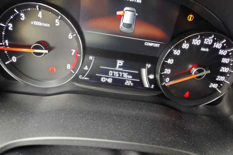 Used Honda Avancier 2017 370TURBO Four-Wheel Drive Supreme Edition Odometer Close Up