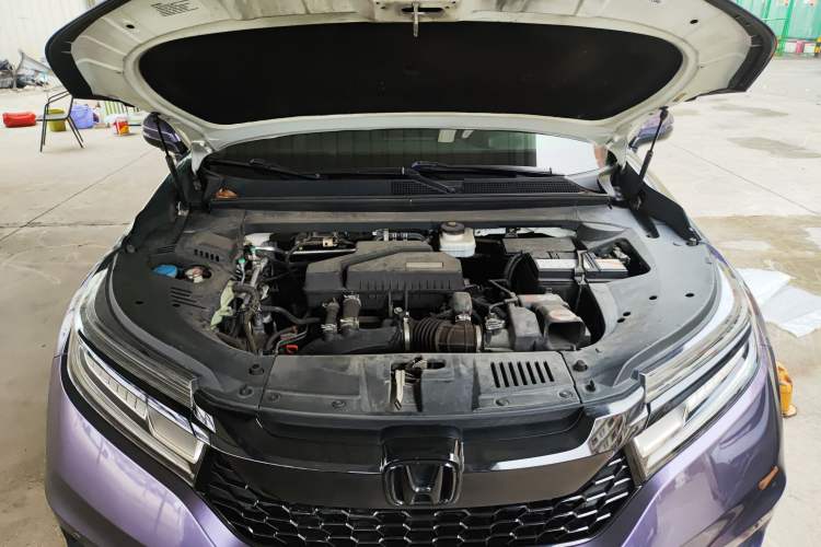 Used Honda Avancier 2017 240TURBO Two-Wheel Drive Premium Edition Engine Bay